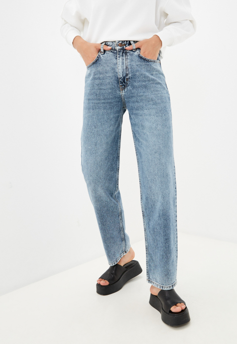 JL3036-01 (1)